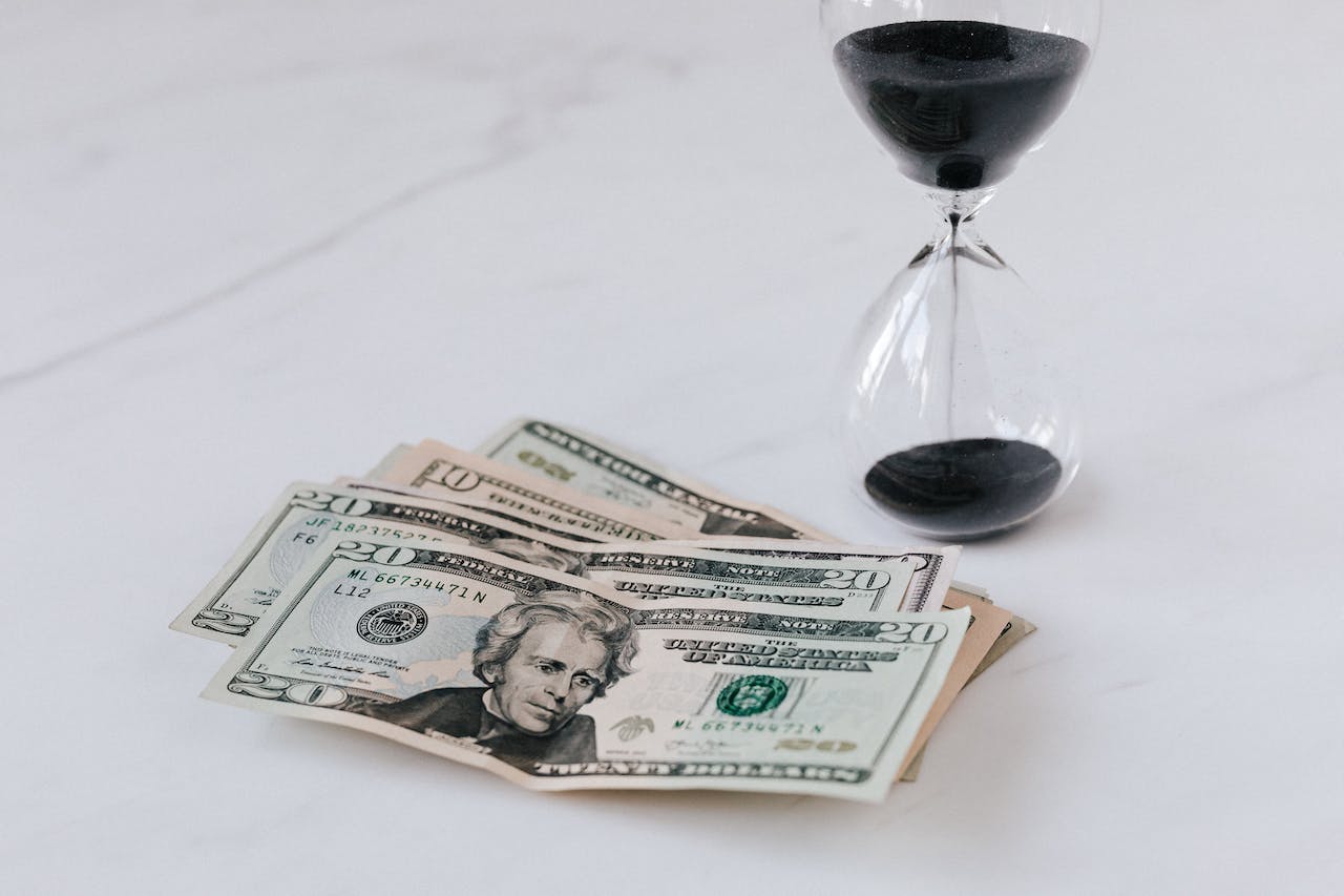 時間制限とお金のサンプル画像